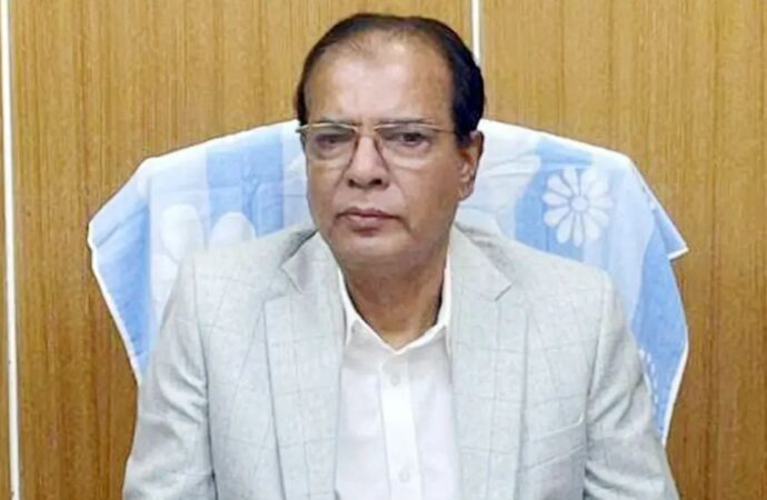 সৈয়দপুরে হঠাৎ অসুস্থ ত্রাণমন্ত্রী, এয়ার অ্যাম্বুলেন্সে আনা হবে ঢাকায়