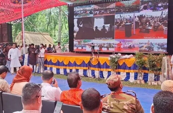 ঝিনাইদহে ভার্চ্যুয়ালি ‘কৃষক কার্ড’ বিতরণ উদ্বোধন করলেন প্রধানমন্ত্রী