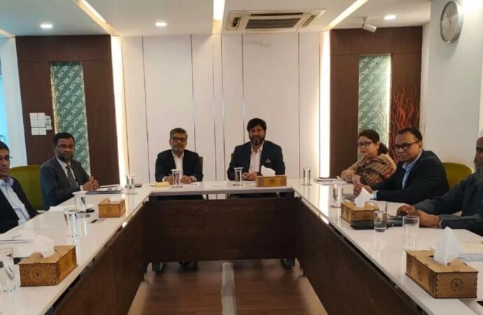 পুঁজিবাজার উন্নয়নে করণীয় নিয়ে প্রধানমন্ত্রীর বিশেষ সহকারীর সঙ্গে বিএসইসির বৈঠক