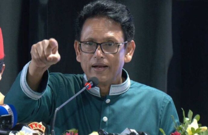 বট বাহিনী আমাকে নিয়ে ভুয়া ফটোকার্ড বানায়, ট্রল করে: শিক্ষামন্ত্রী