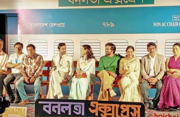 উত্তর আমেরিকার বক্স অফিসে ‘হাওয়া’র রেকর্ড ভাঙল ‘বনলতা এক্সপ্রেস’