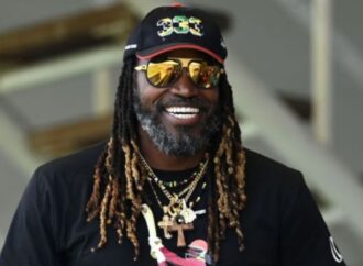 ক্লাব মালিকানায় অভিষেক বচ্চনের সঙ্গী হলেন ক্রিস গেইল