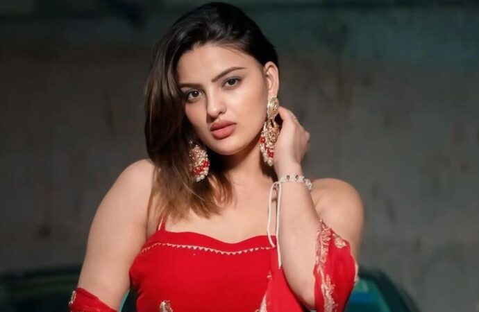 হৃদরোগে আক্রান্ত হয়ে মারা গেলেন অভিনেত্রী দিব্যাঙ্কা সিরোহী