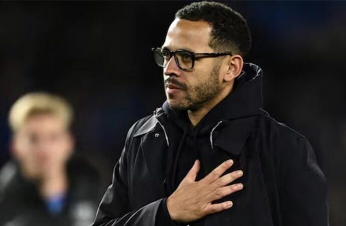 চার মাসেই চেলসি অধ্যায় শেষ হলো লিয়াম রসেনিয়রের