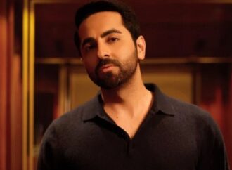 ভিন্নধর্মী তিন চরিত্রে পর্দায় ফিরছেন আয়ুষ্মান খুরানা