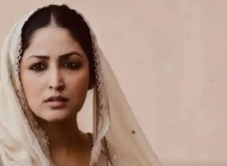 ‘হক’ সিনেমার জন্য চার মাস কোরআন পাঠ শেখেন ইয়ামি গৌতম