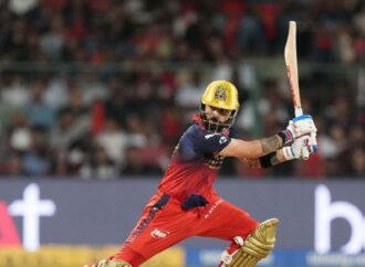 এক ম্যাচে কোহলির তিন বিশ্বরেকর্ড