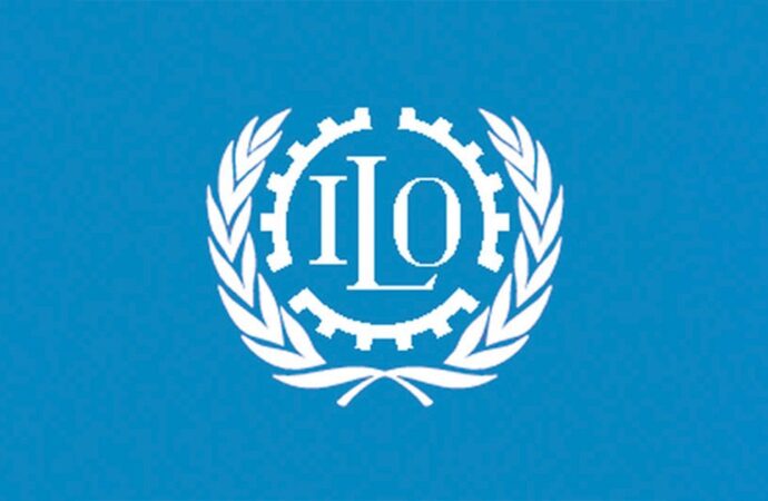 কাজের চাপে বছরে ৮ লাখ ৪০ হাজার মানুষের মৃত্যু