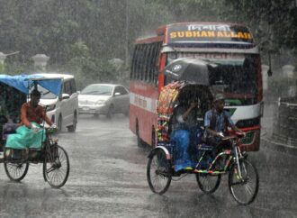 ঢাকাসহ সারাদেশে বজ্রবৃষ্টির আভাস