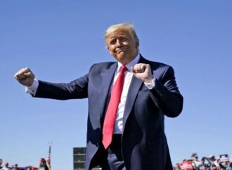 শিগগিরই ইরান যুদ্ধের অবসান দেখছেন ট্রাম্প