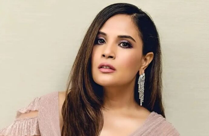 এবার দুর্ধর্ষ গোয়েন্দা চরিত্রে রিচা চাড্ডা