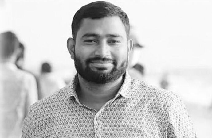 সাতকানিয়ায় মুখোশধারীদের হামলায় যুবক নিহত