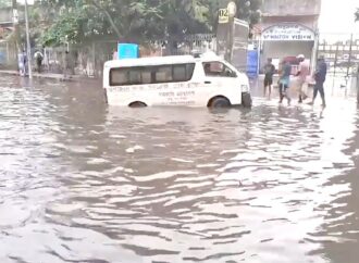 কুমিল্লায় ১০২ মিলিমিটার বৃষ্টিতে, নগরজুড়ে ভোগান্তি