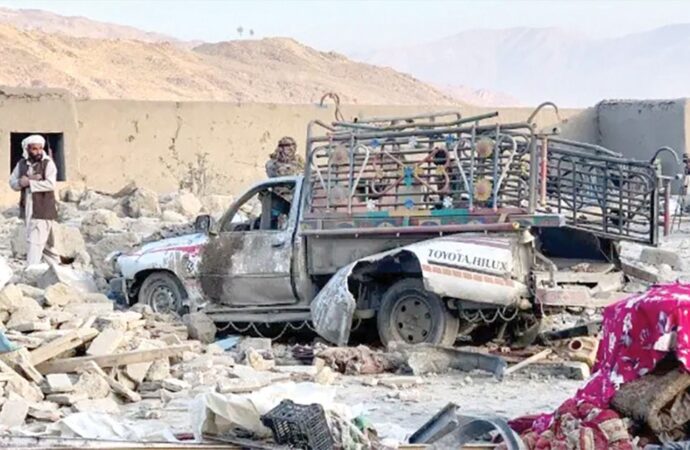 পাকিস্তানের হামলায় আফগানিস্তানে নিহত ৭