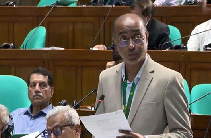 সংবিধান সংশোধনে হচ্ছে ১৭ সদস্যের কমিটি