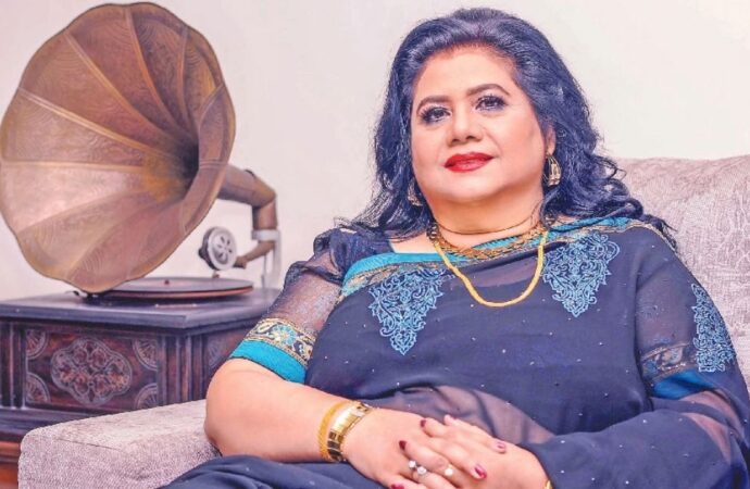 ‘মিনার-ই-দিল্লি’ সম্মাননা পাচ্ছেন রুনা লায়লা