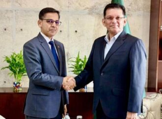 পররাষ্ট্রমন্ত্রীর সঙ্গে ভারতীয় হাইকমিশনারের সাক্ষাৎ