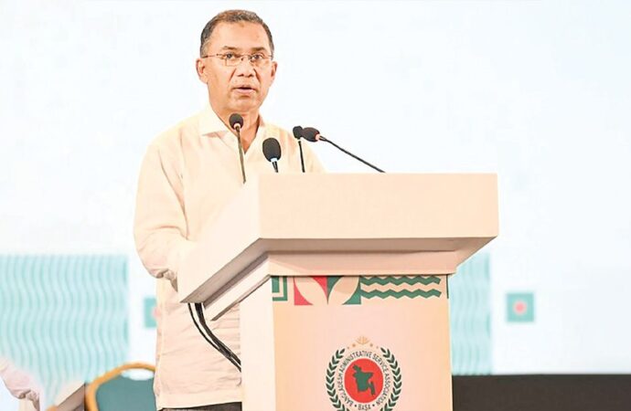 প্রশাসন শুধু আইন প্রয়োগের যন্ত্র নয়, এটি মানুষের সেবার মাধ্যম: প্রধানমন্ত্রী