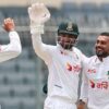 মিরাজের ফাইফারে ৩৮৬ রানে অলআউট পাকিস্তান, বাংলাদেশের লিড