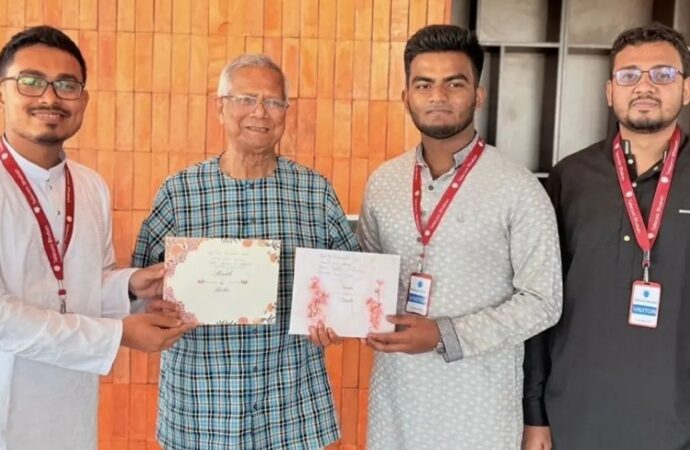 ড. ইউনূসকে বিয়ের দাওয়াত দিলেন সাদিক কায়েম