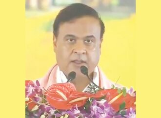 আসামের মুখ্যমন্ত্রী হিসেবে শপথ নিলেন হিমন্ত বিশ্বশর্মা