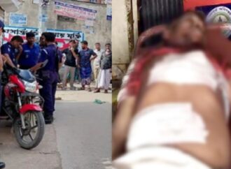 ফতুল্লায় ডিশ ব্যবসায়ীকে ছুরিকাঘাতে হত্যা