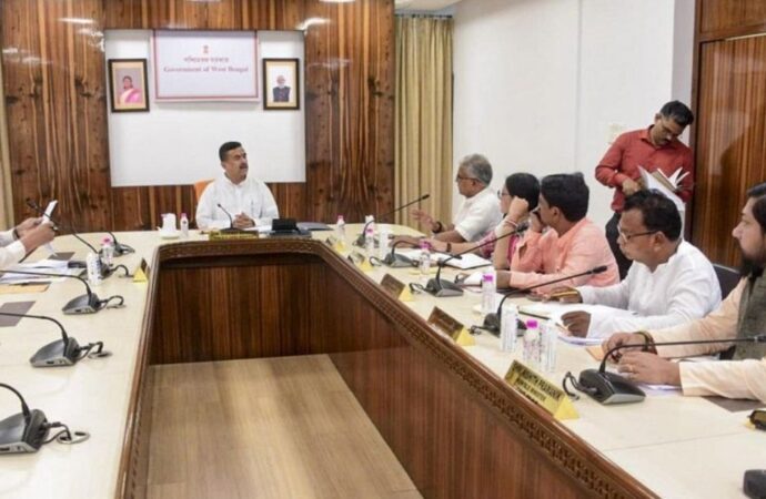 ইমাম-মুয়াজ্জিন-পুরোহিতের ভাতা বন্ধের সিদ্ধান্ত নিল শুভেন্দু সরকার