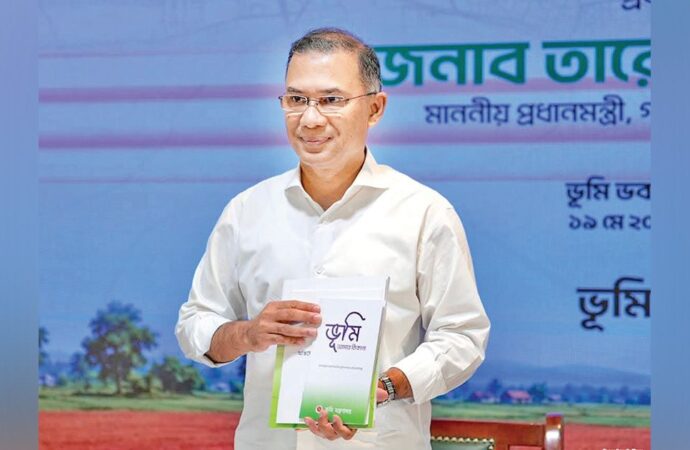 সেবা দেওয়া জনগণের প্রতি করুণা নয়, সরকারের দায়িত্ব