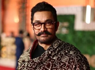 আশুতোষের পরিচালনায় লালা অমরনাথের বায়োপিকে আমির