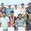 অস্ত্র-গুলি জমা দিয়ে বাহিনীর প্রধানসহ ৭ বনদস্যুর আত্মসমর্পণ