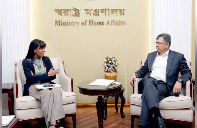 রোহিঙ্গা সংকট জাতীয় নিরাপত্তার জন্য হুমকি: স্বরাষ্ট্রমন্ত্রী