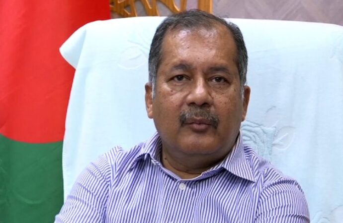 জনতুষ্টি নয়, দীর্ঘমেয়াদি স্বার্থে সিদ্ধান্ত নিচ্ছে সরকার: তথ্যমন্ত্রী