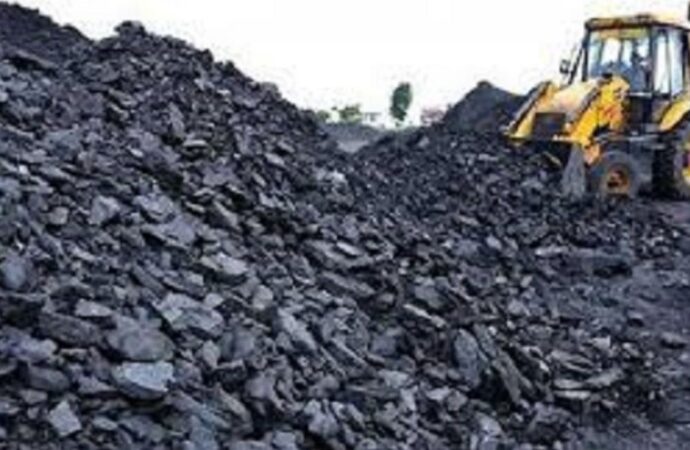 ইন্দোনেশিয়ার কয়লা রফতানি আয়ে ভাটা