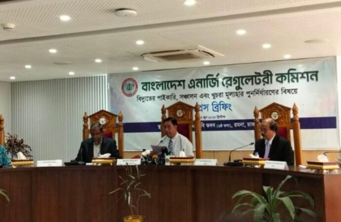 গ্রাহক পর্যায়ে বিদ্যুতের দাম বাড়ল