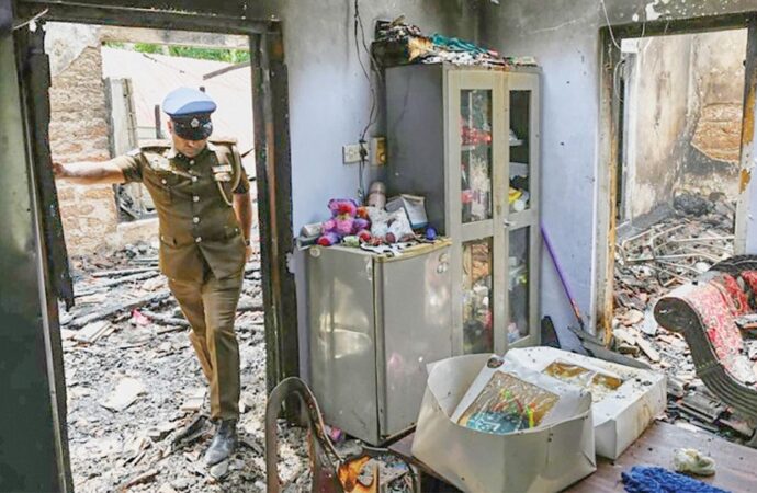 শ্রীলঙ্কায় বৃদ্ধাশ্রমে অগ্নিকাণ্ডে নিহত ১২