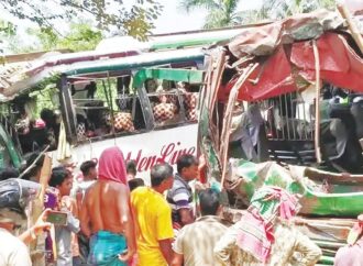 ঈদযাত্রায় ১৩ দিনে সড়ক দুর্ঘটনায় নিহত ২৮১ জন