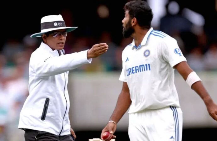 ভারতের টেস্টে আম্পায়ারের দায়িত্বে শরফুদ্দৌলা সৈকত