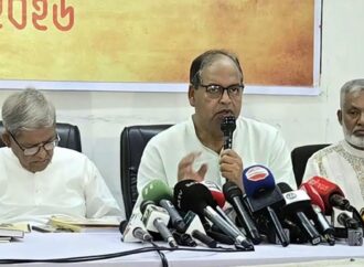 সরকার নিয়ে ষড়যন্ত্রে সক্রিয় বটবাহিনী: শামসুজ্জামান দুদু