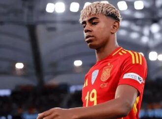 অভিষেক বিশ্বকাপের আগে রোমাঞ্চক লামিনে ইয়ামাল