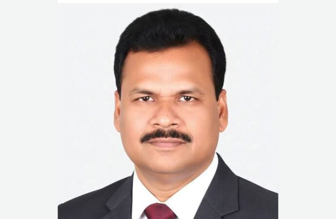 প্রধানমন্ত্রীর নির্দেশ অক্ষরে অক্ষরে পালন করবো: সাতক্ষীরা জেলা পরিষদের প্রশাসক
হাবিবুল ইসলাম হাবিব