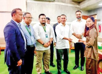 বাড়ি নির্মাণে প্রধানমন্ত্রীর আর্থিক সহায়তা পেলেন ঋতুপর্ণা