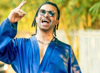 দর্শক খরায় প্রেক্ষাগৃহ, পাইরেসির কবলে ‘রকস্টার’