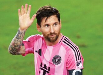 লড়াইয়ে নামার আগে সুখবর দিলেন মেসি