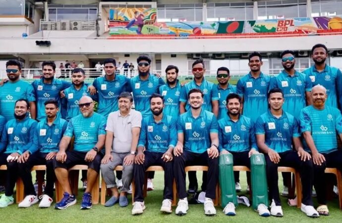 ১৬ বছর পর ঢাকা প্রিমিয়ার লিগে মোহামেডানের শিরোপা পুনরুদ্ধার