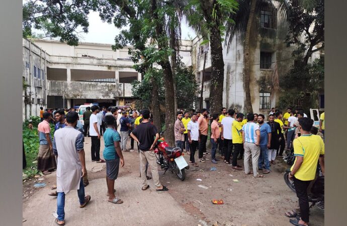 মোটরসাইকেল দুর্ঘটনায় ব্রাজিল সমর্থকের মৃত্যু, আহত ১