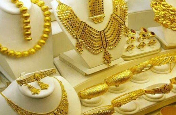 টানা চার দফা কমার পর বাড়ল স্বর্ণের দাম