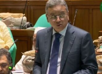 সম্পূরক বাজেটে ব্যয় কমিয়ে ৭.৮৮ লাখ কোটি টাকার প্রস্তাব, ঘাটতি ২ লাখ কোটি