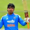 ১১ বলে ফিফটির বিশ্বরেকর্ড বৈভবের