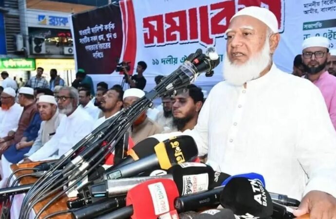 ফ্যাসিবাদ থেকে মুক্তির কথা বলে বিএনপি এখন সেই পথেই হাঁটছে: জামায়াত আমির