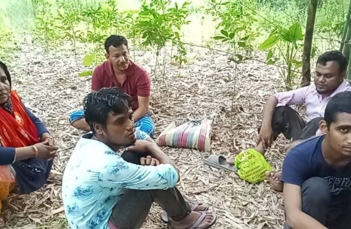 মেহেরপুর সীমান্তে ৭ জনকে পুশইনের চেষ্টা, বিজিবি ও স্থানীয়দের বাধা